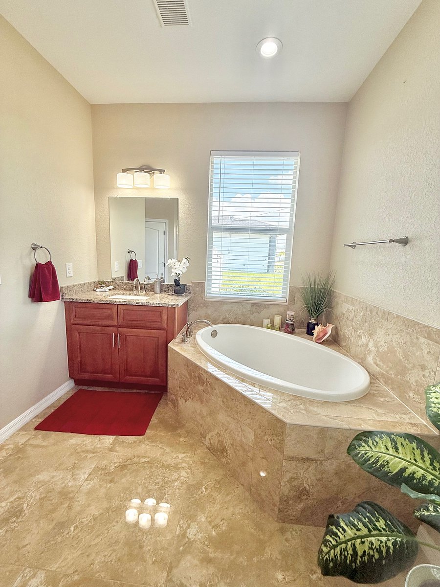 Furnished Finder property 700801_1 photo 6