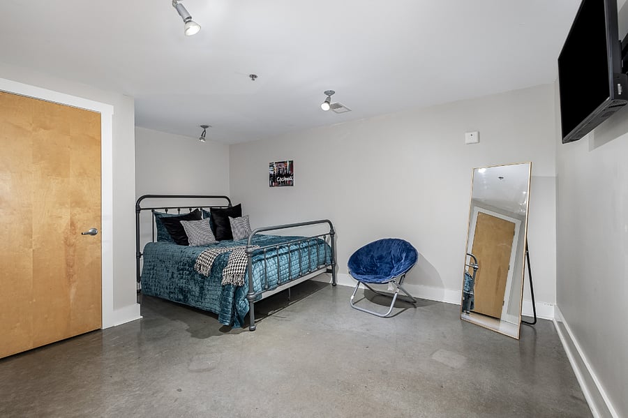 Furnished Finder property 700802_1 photo 17