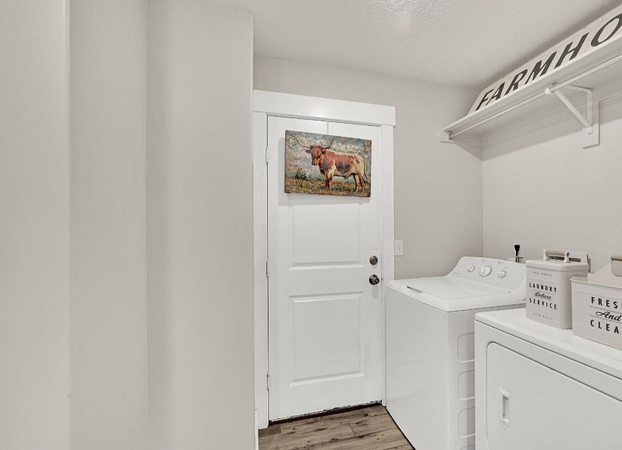 Furnished Finder property 700825_1 photo 34