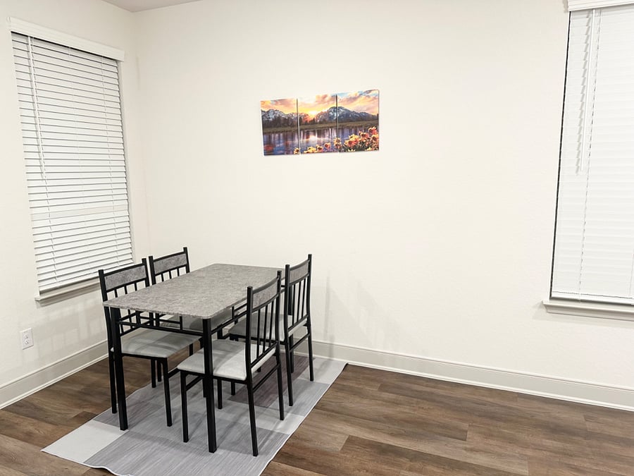 Furnished Finder property 700845_1 photo 4