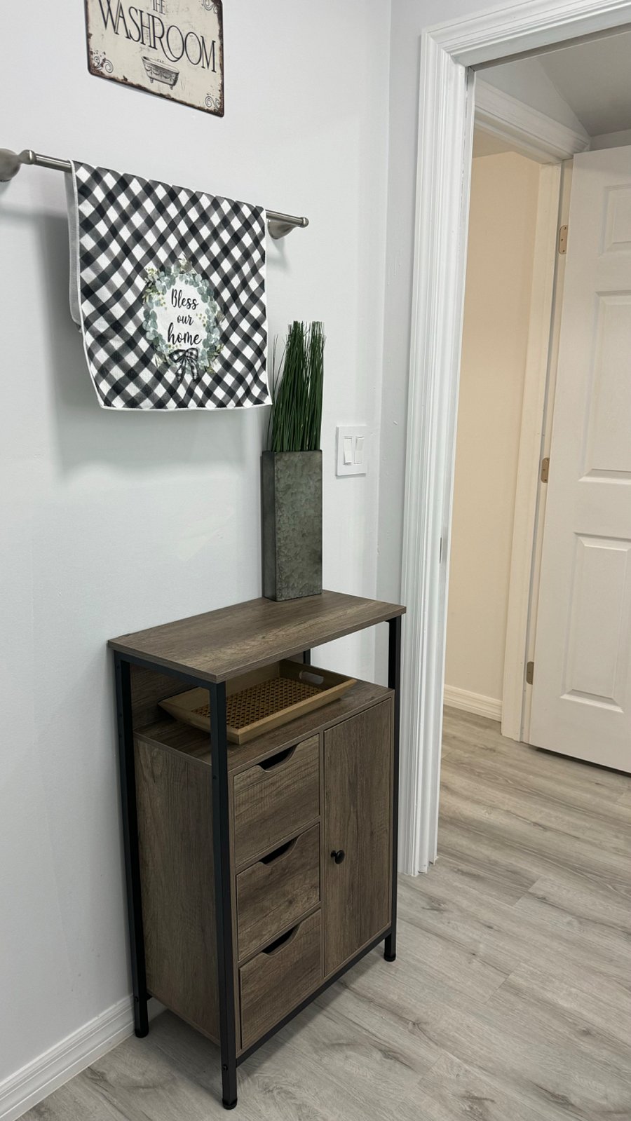 Furnished Finder property 700848_1 photo 18