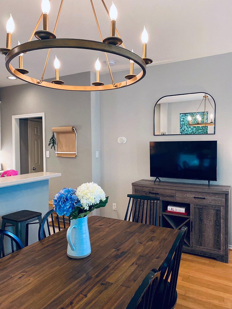 Furnished Finder property 700867_1 photo 11