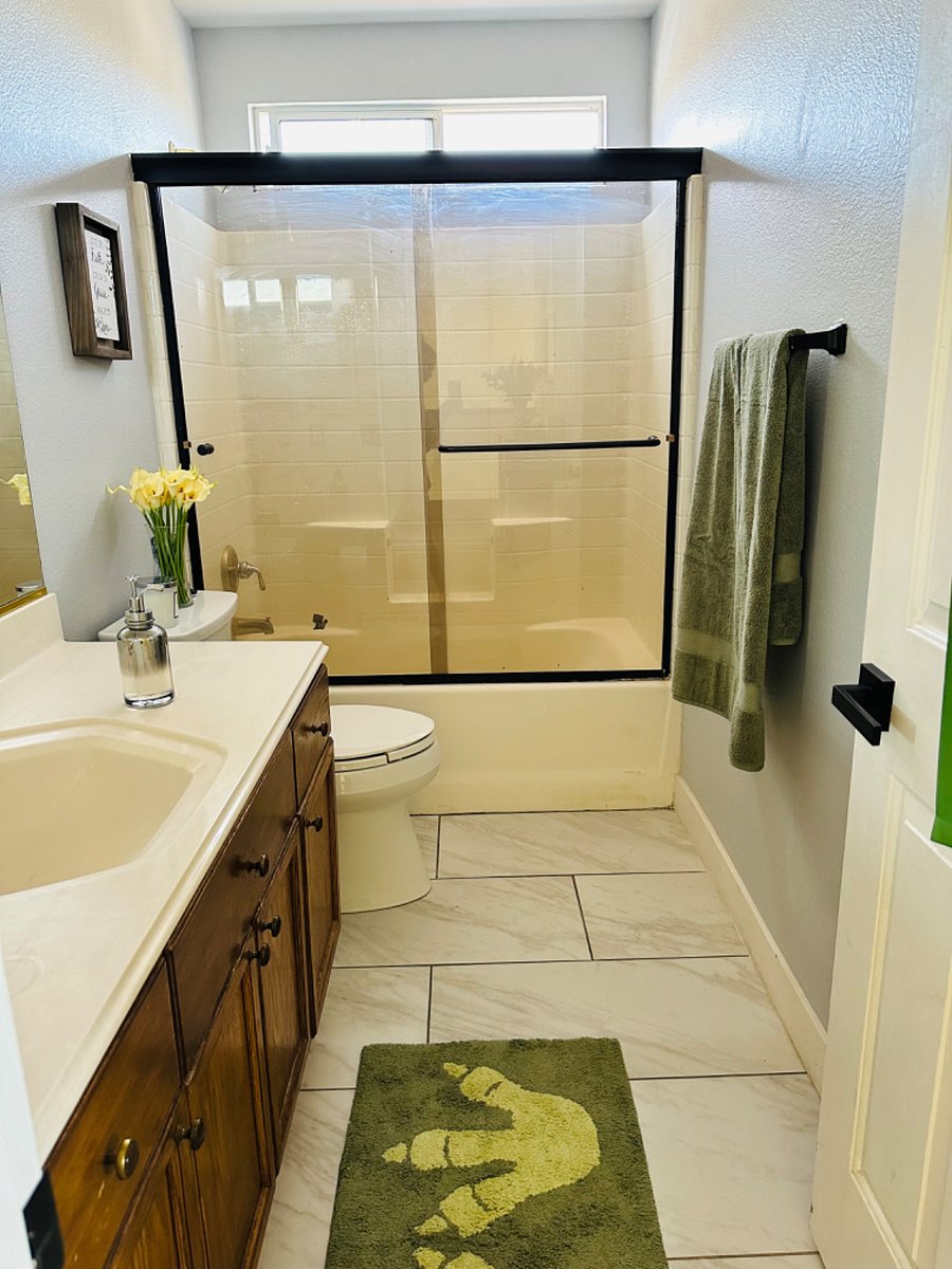 Furnished Finder property 700881_1 photo 4