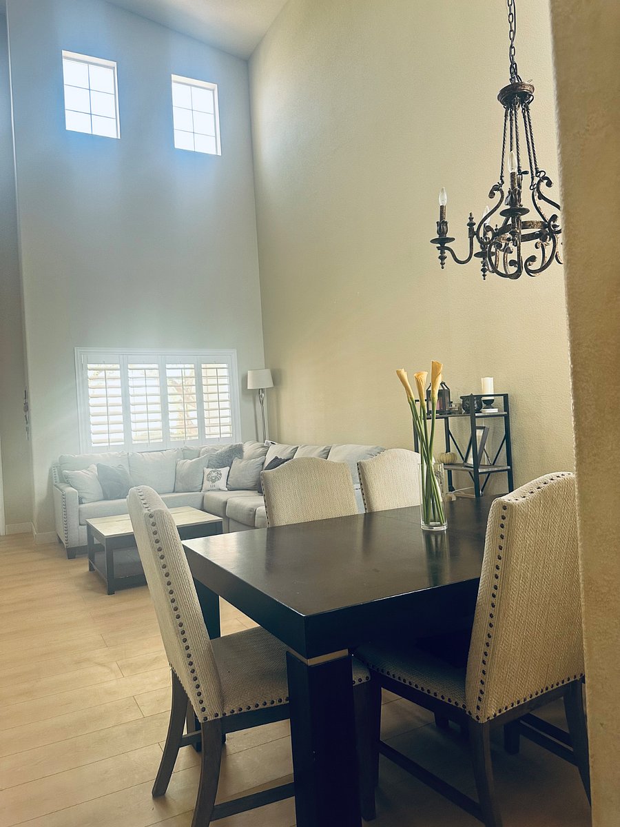 Furnished Finder property 700881_1 photo 3
