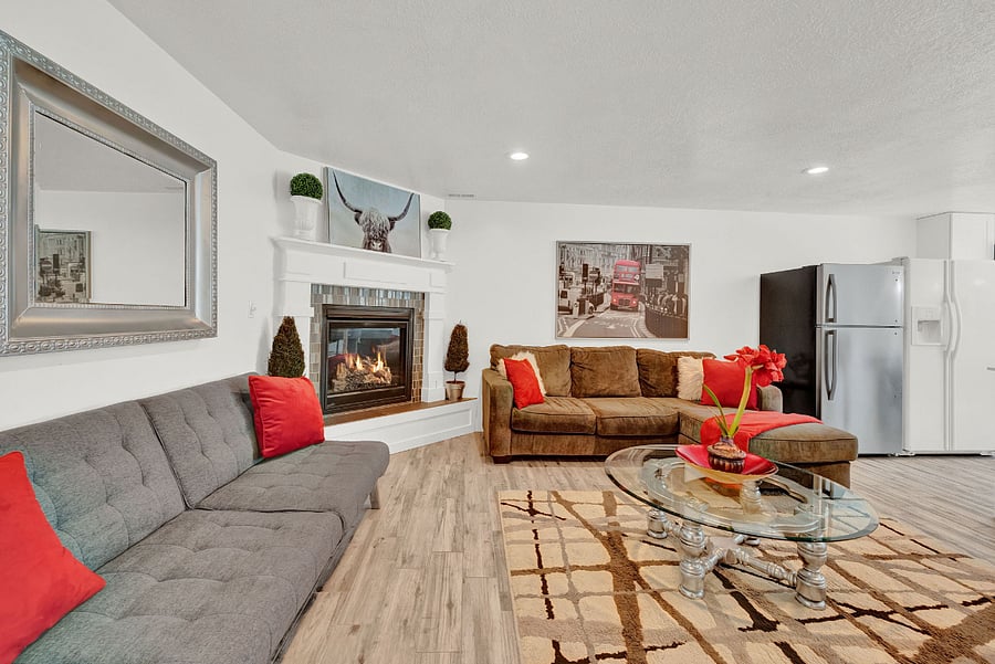 Furnished Finder property 700898_1 photo 13