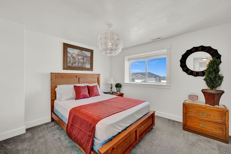 Furnished Finder property 700898_1 photo 17