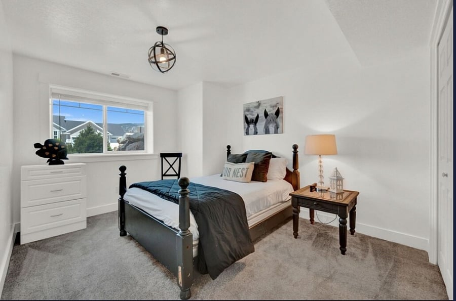 Furnished Finder property 700898_2 photo 3