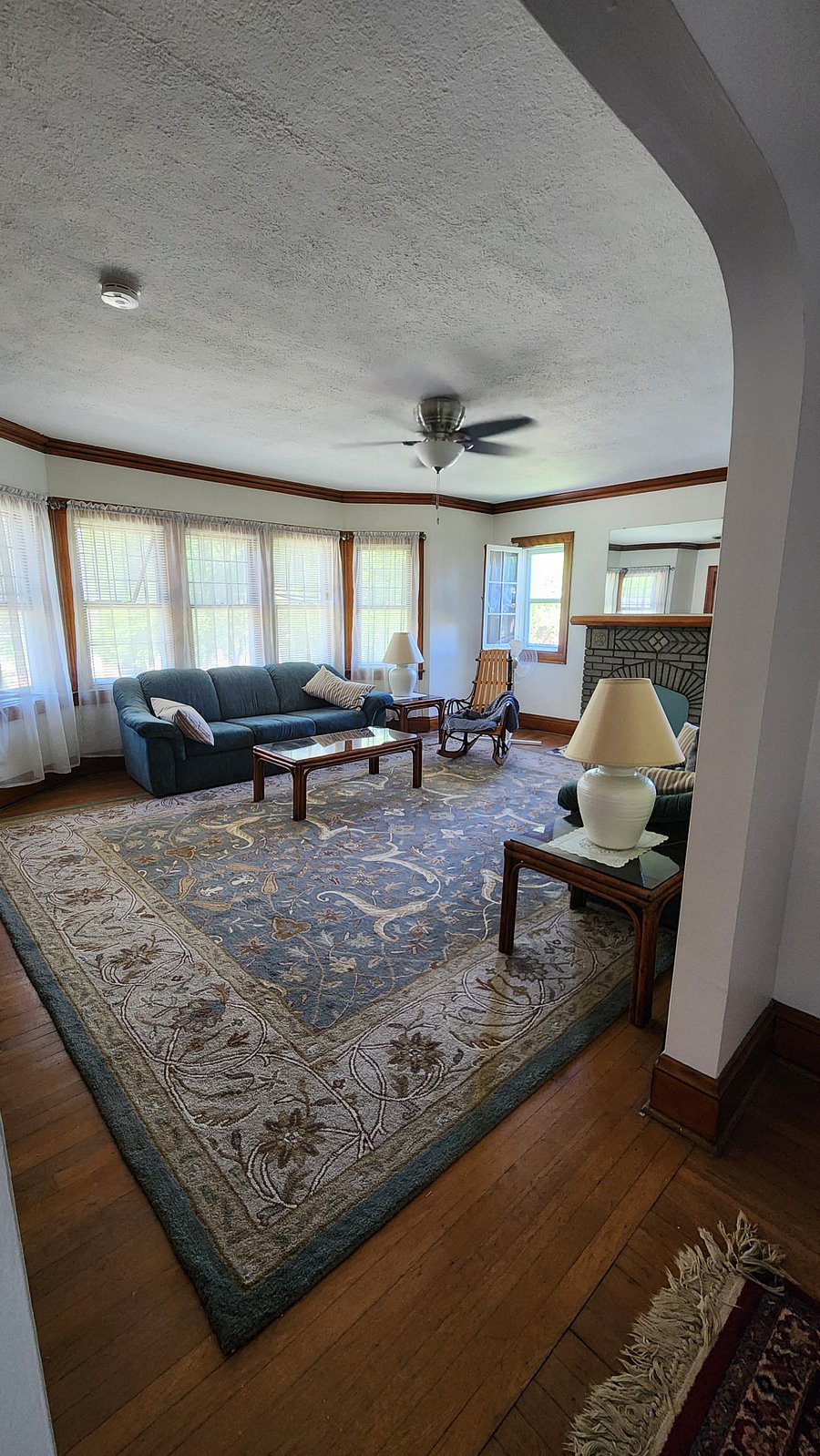 Furnished Finder property 700924_1 photo 7