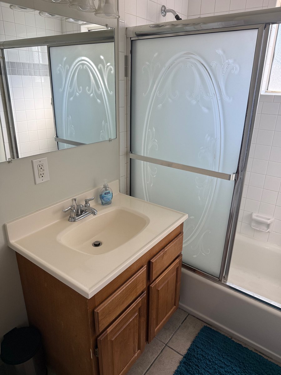 Furnished Finder property 700939_1 photo 11