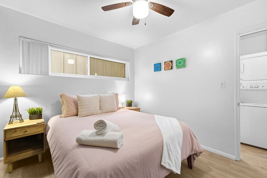 Furnished Finder property 700986_1 photo 21