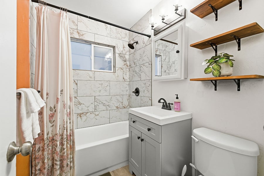 Furnished Finder property 700986_1 photo 20