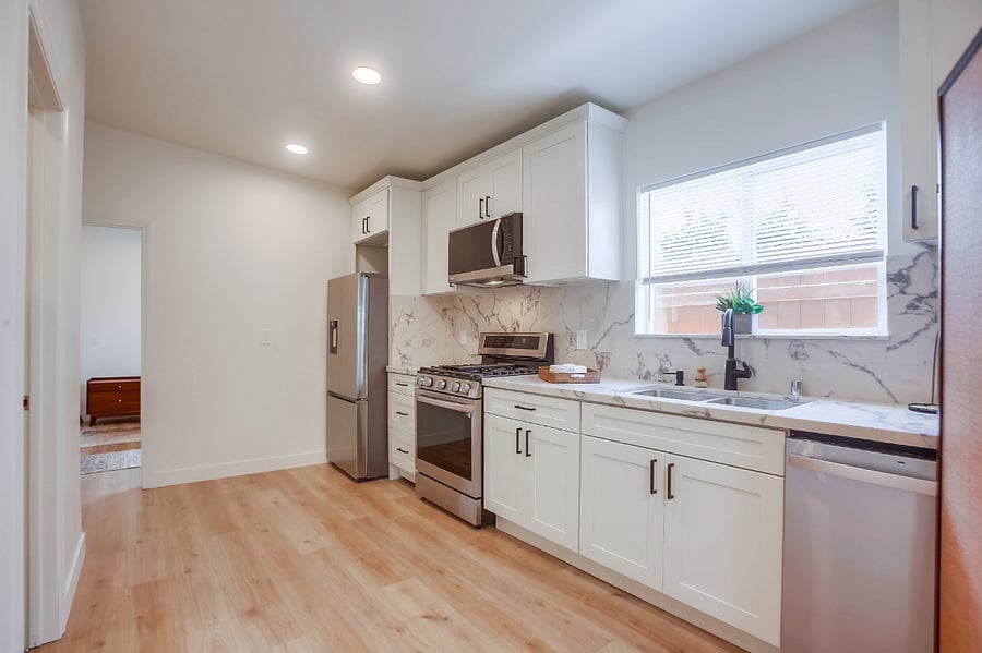 Furnished Finder property 701030_1 photo 6