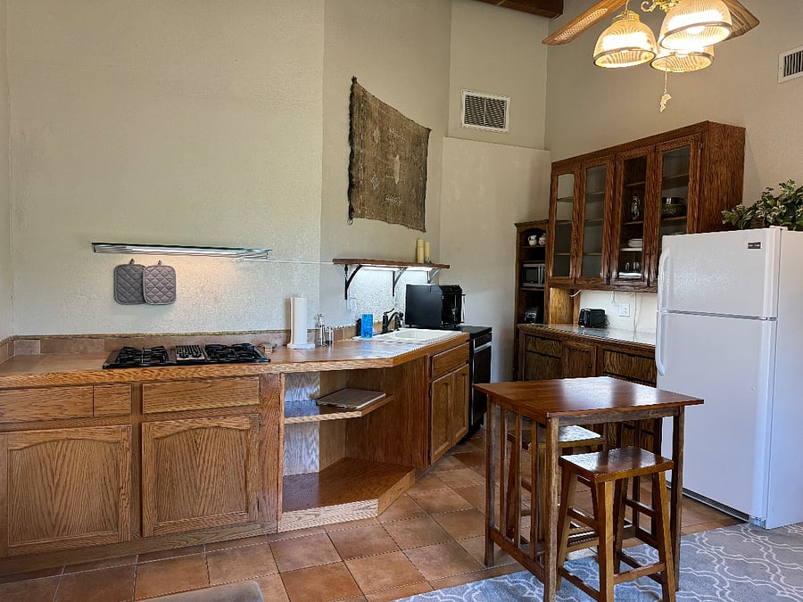 Furnished Finder property 701048_1 photo 12