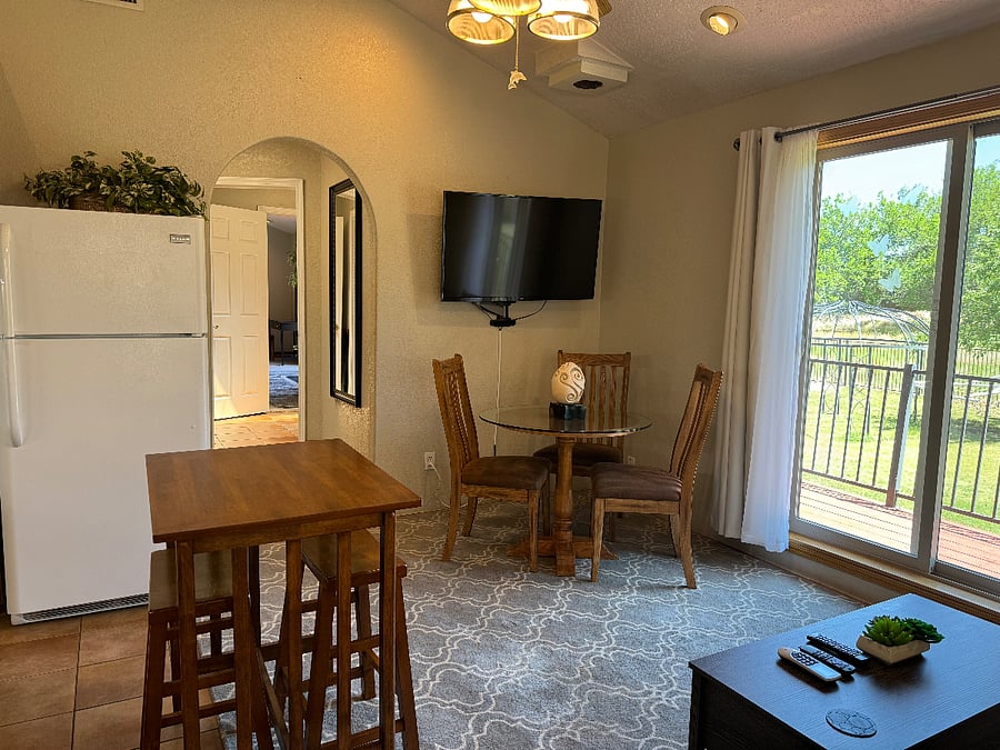 Furnished Finder property 701048_1 photo 17