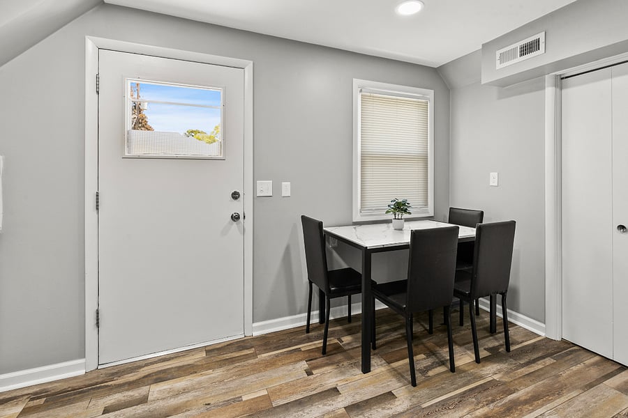 Furnished Finder property 701054_1 photo 6