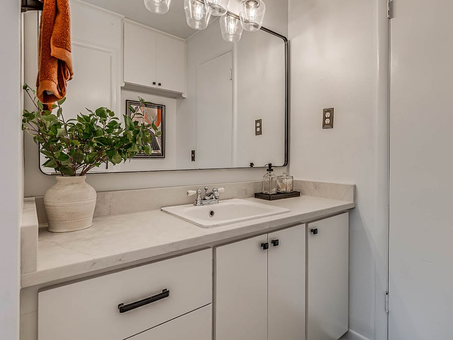 Furnished Finder property 701061_1 photo 11