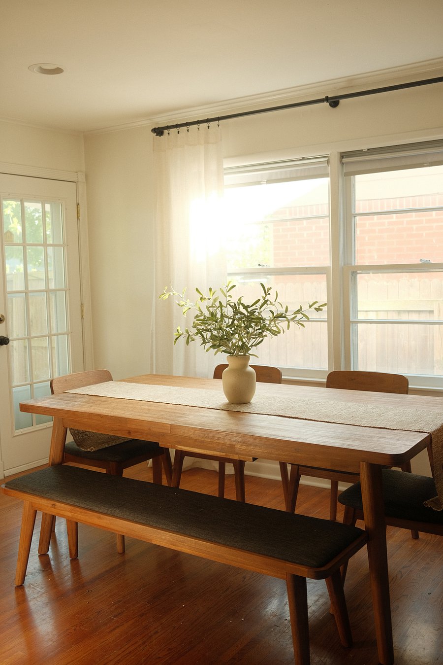 Furnished Finder property 701061_1 photo 6