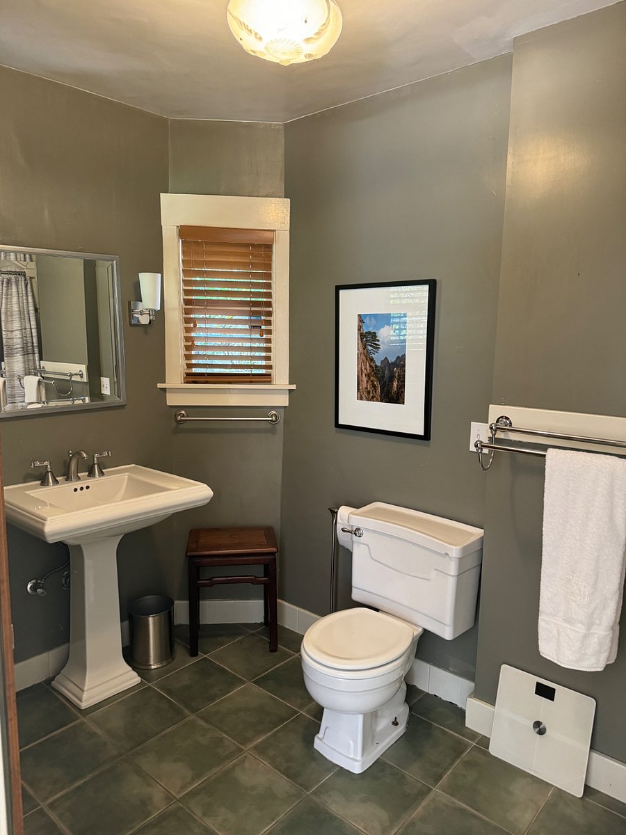 Furnished Finder property 701072_1 photo 4