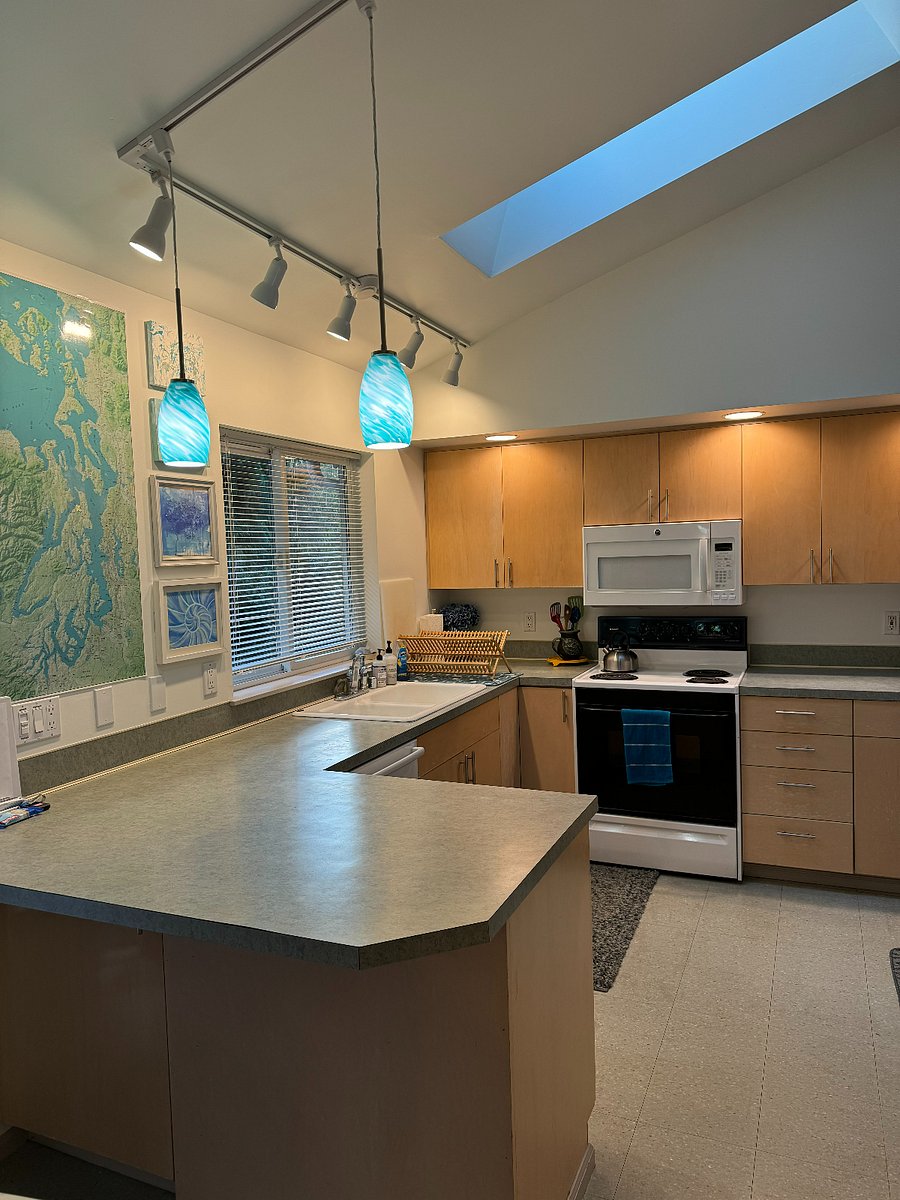Furnished Finder property 701074_1 photo 27