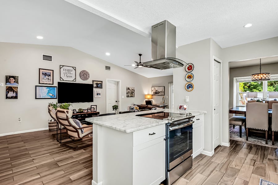 Furnished Finder property 701108_1 photo 12