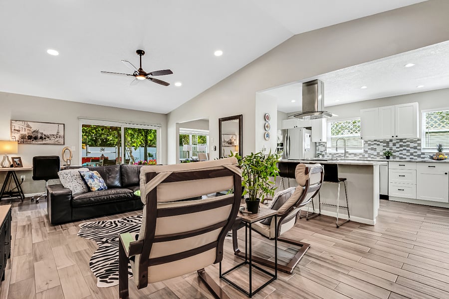 Furnished Finder property 701108_1 photo 3