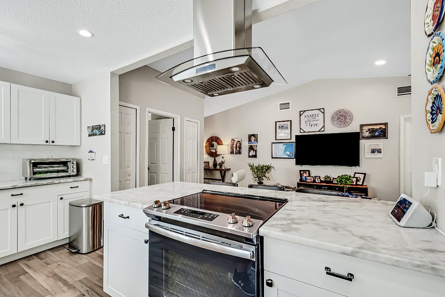 Furnished Finder property 701108_1 photo 11