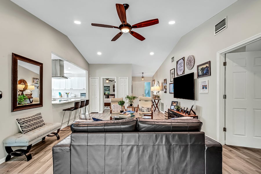 Furnished Finder property 701108_1 photo 6