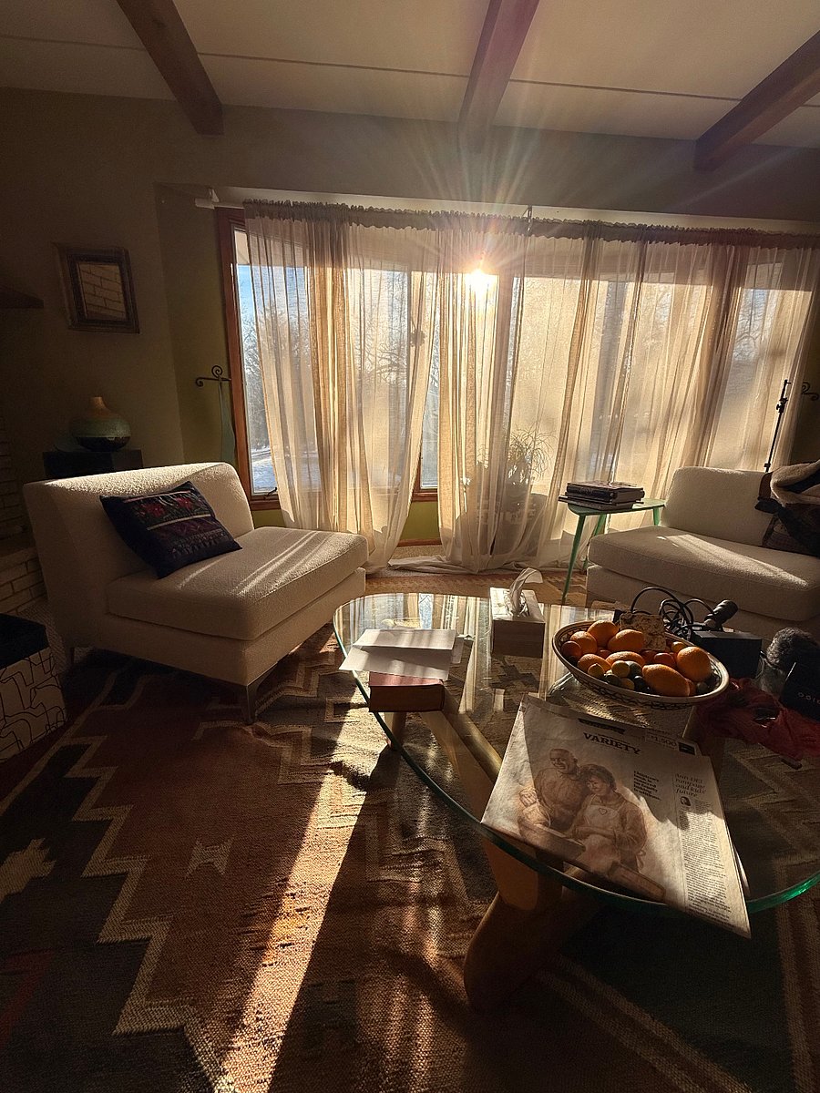 Furnished Finder property 701129_1 photo 3