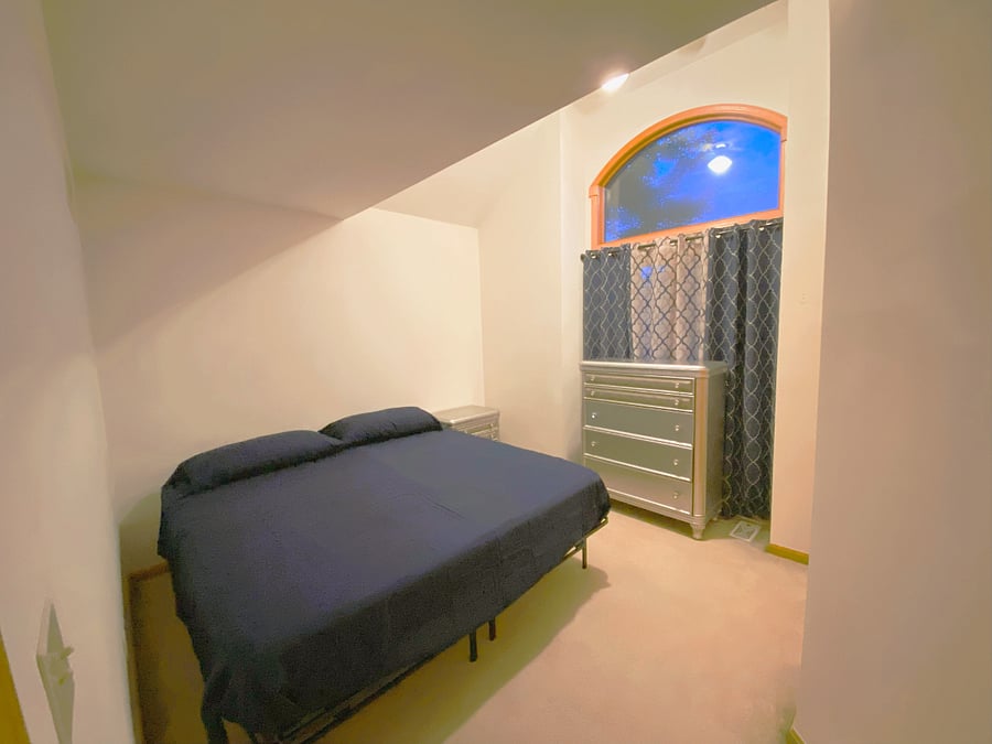 Furnished Finder property 701132_1 photo 11