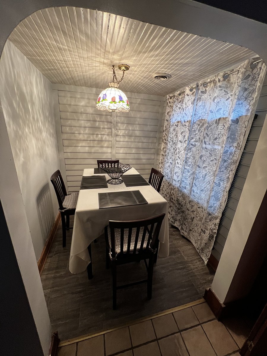 Furnished Finder property 701172_3 photo 3