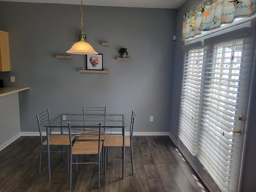 Furnished Finder property 701180_1 photo 3
