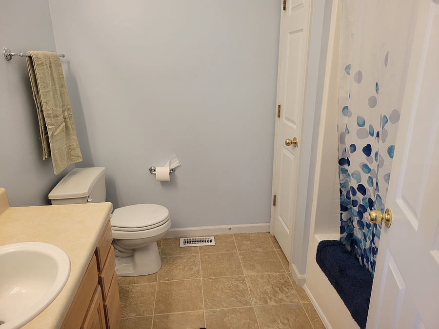 Furnished Finder property 701180_1 photo 8