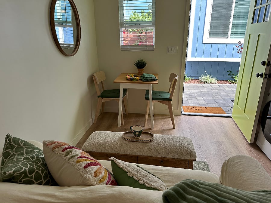 Furnished Finder property 701208_1 photo 5