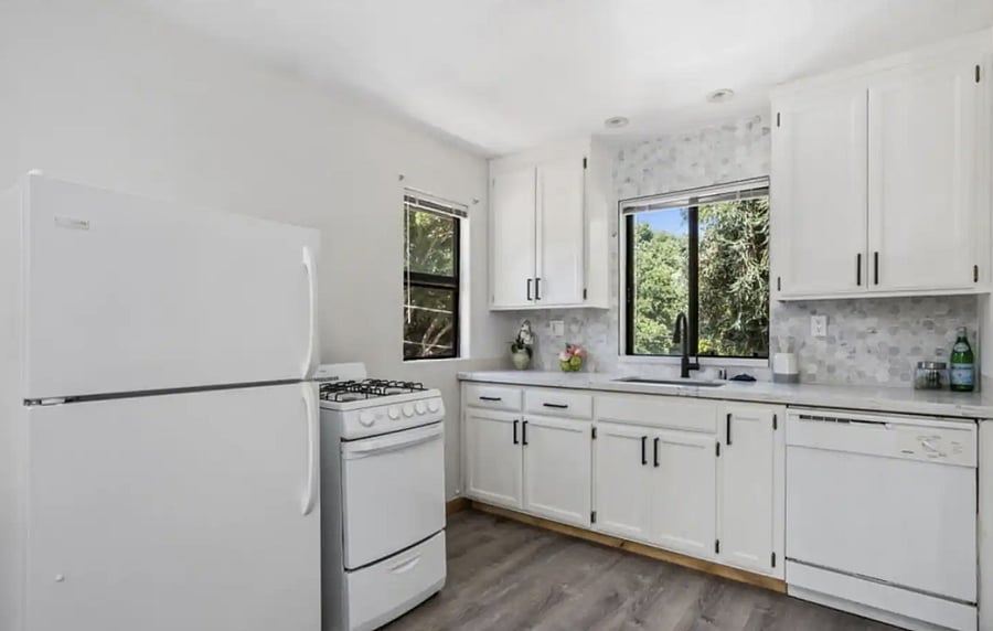 Furnished Finder property 701209_1 photo 4