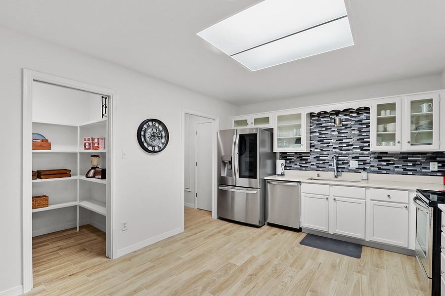 Furnished Finder property 701230_1 photo 7