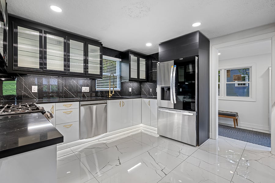 Furnished Finder property 701252_3 photo 9
