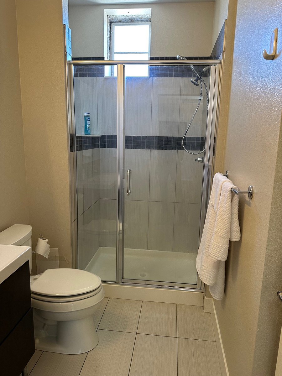Furnished Finder property 701265_1 photo 11