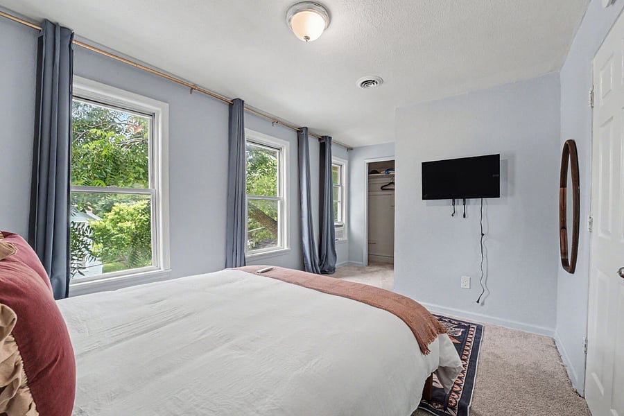 Furnished Finder property 701271_2 photo 7