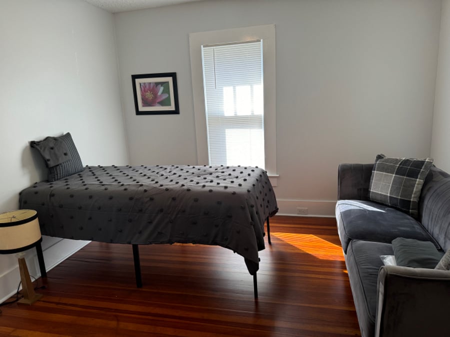 Furnished Finder property 701357_1 photo 6