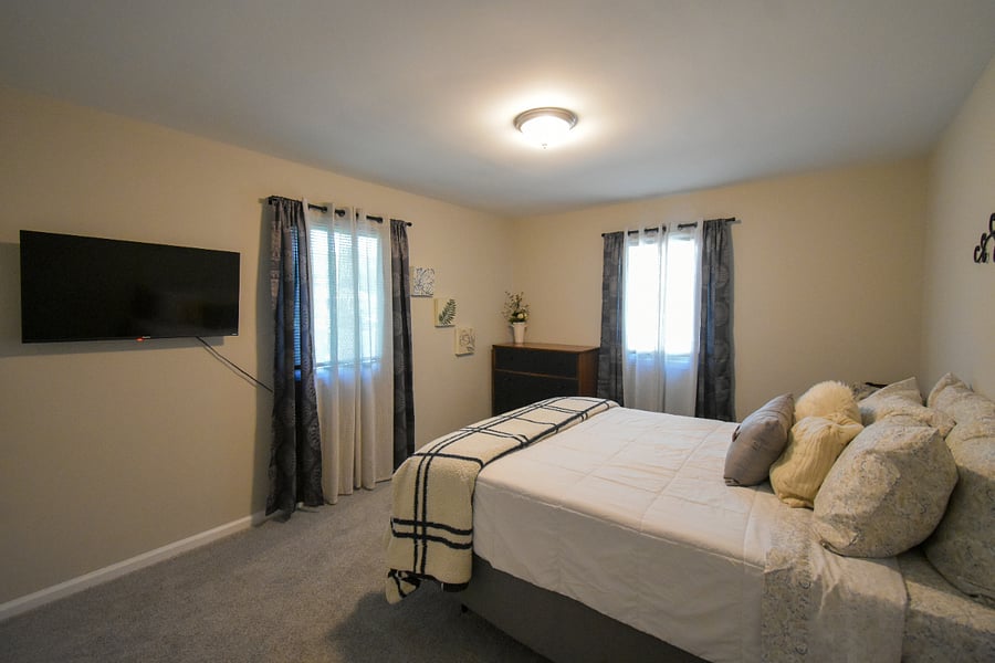 Bedroom 2 with queen bed, smart tv