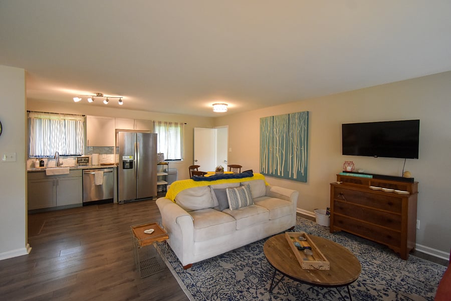 Open concept to main living room, kitchen and dining room
