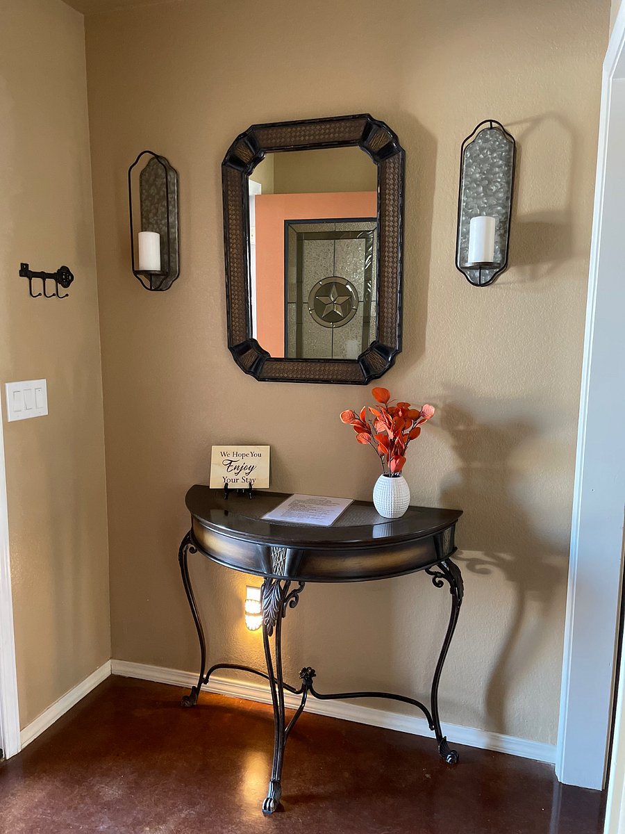 Furnished Finder property 701415_1 photo 8