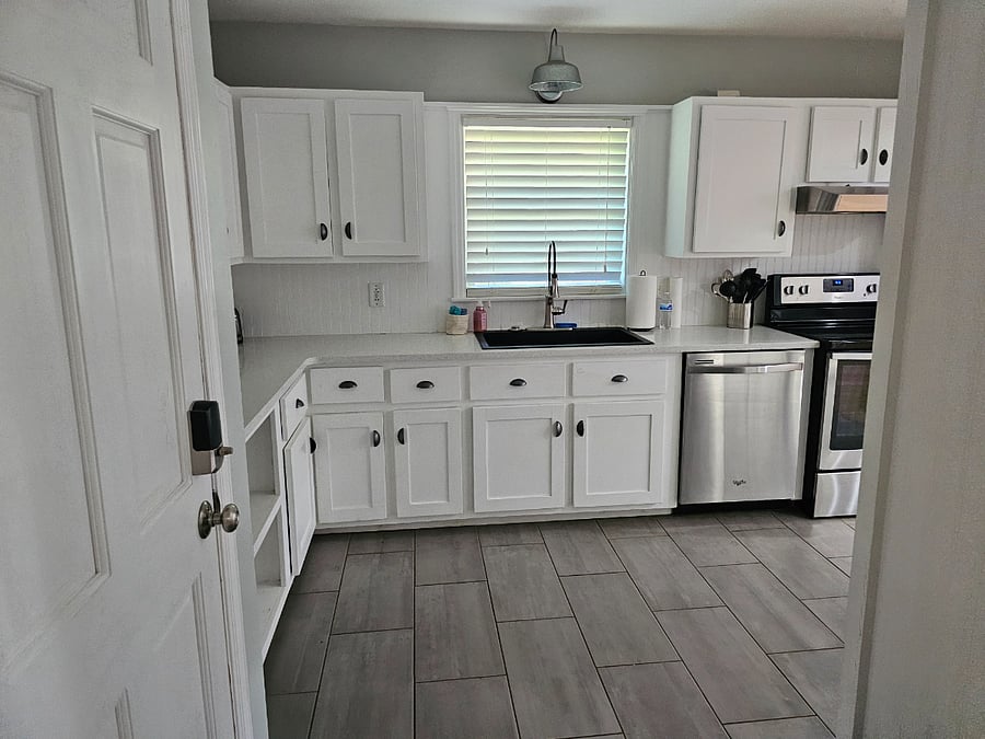 Furnished Finder property 701463_1 photo 4