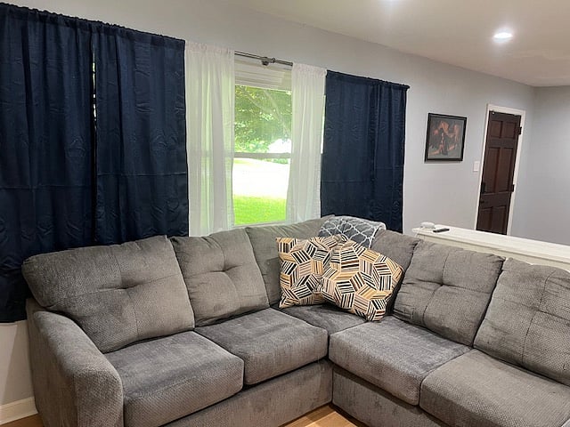 Furnished Finder property 701463_1 photo 11