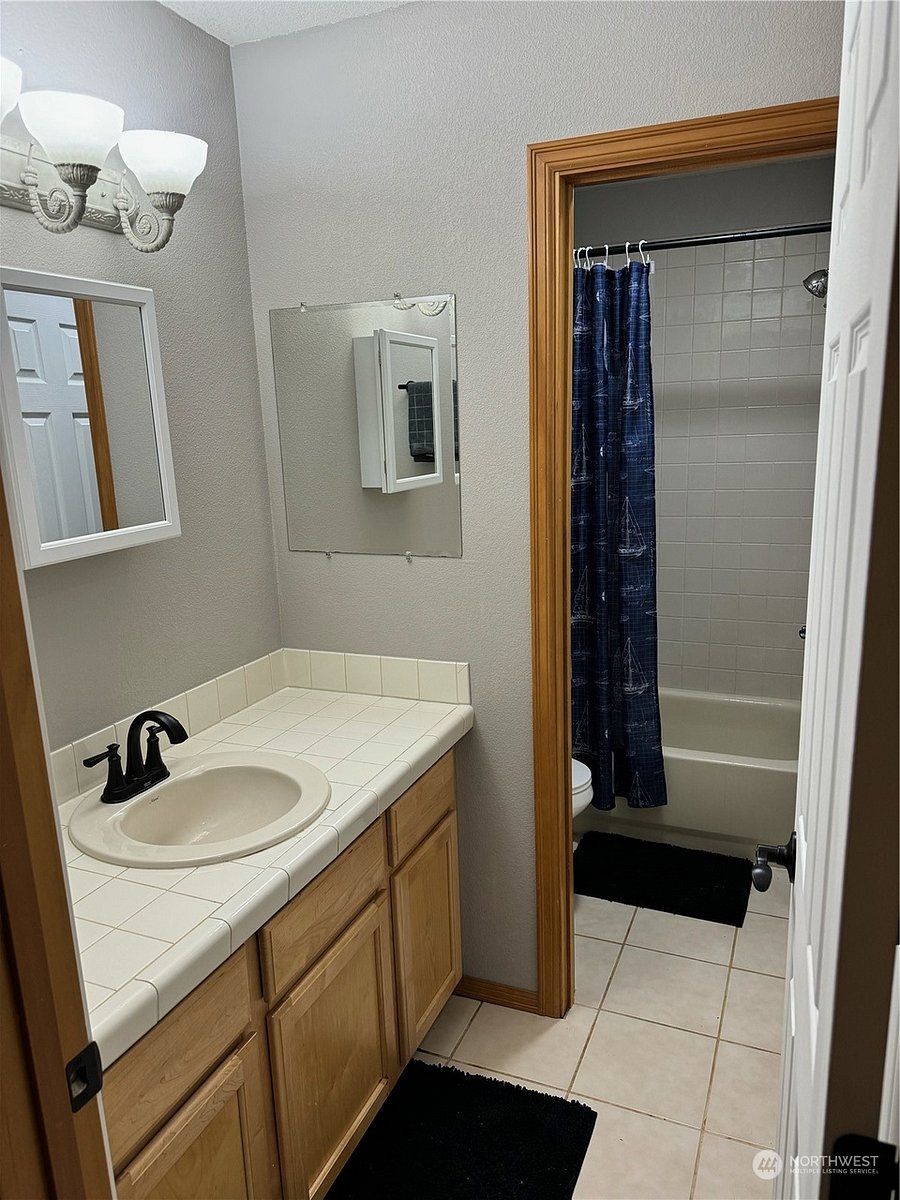 Furnished Finder property 701470_1 photo 8