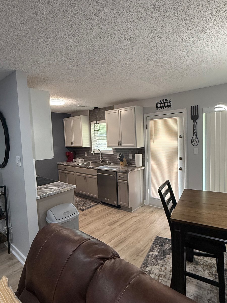 Furnished Finder property 701491_2 photo 15