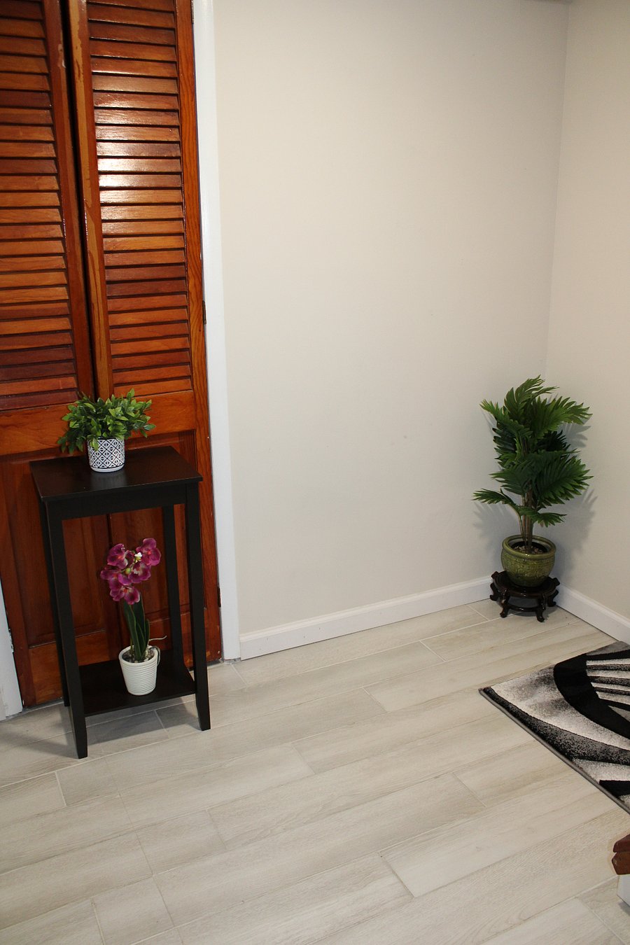 Furnished Finder property 701493_1 photo 3