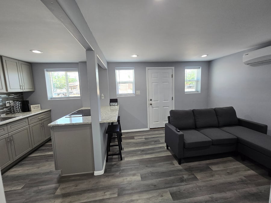 Furnished Finder property 701496_1 photo 3