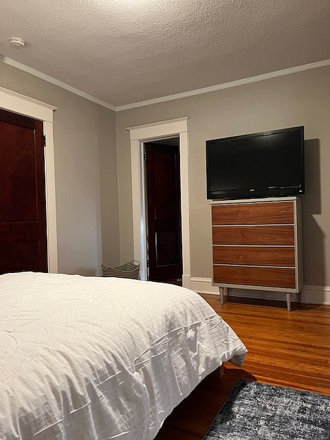 Furnished Finder property 701498_1 photo 3