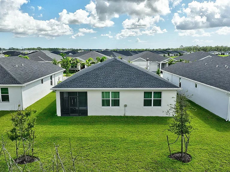 Furnished Finder property 701516_1 photo 12